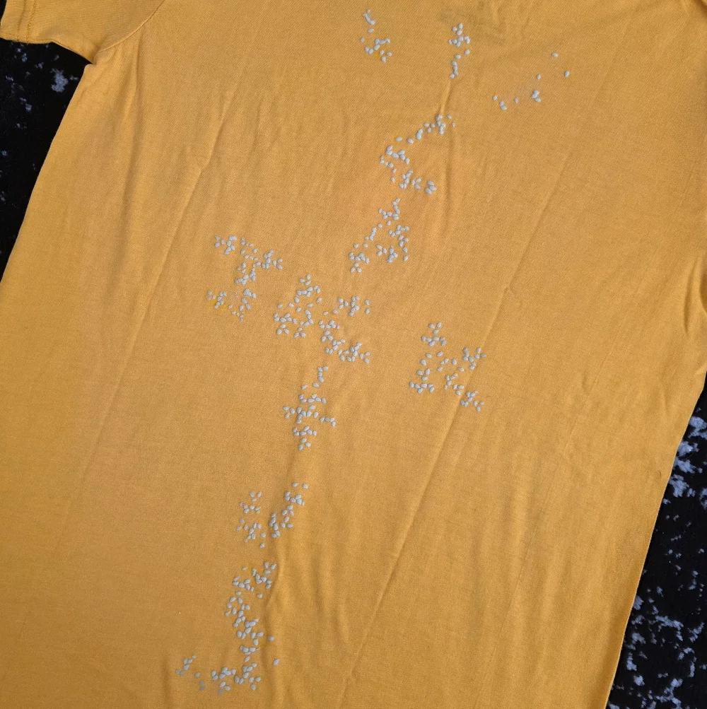 Cactus Jack by Travis Scott Sesame Inv II T-Shirt Gold NEW Size Small